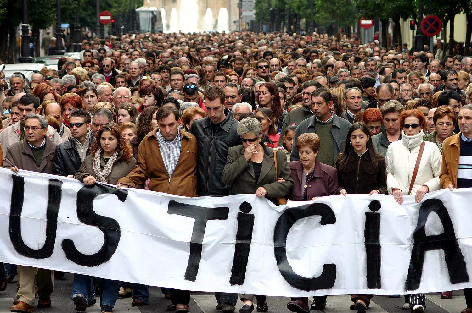 Peio García, ICAL . Más de cinco mil leoneses en la manifestación con los familiares de las dos policías asesinadas en Hospitalet.