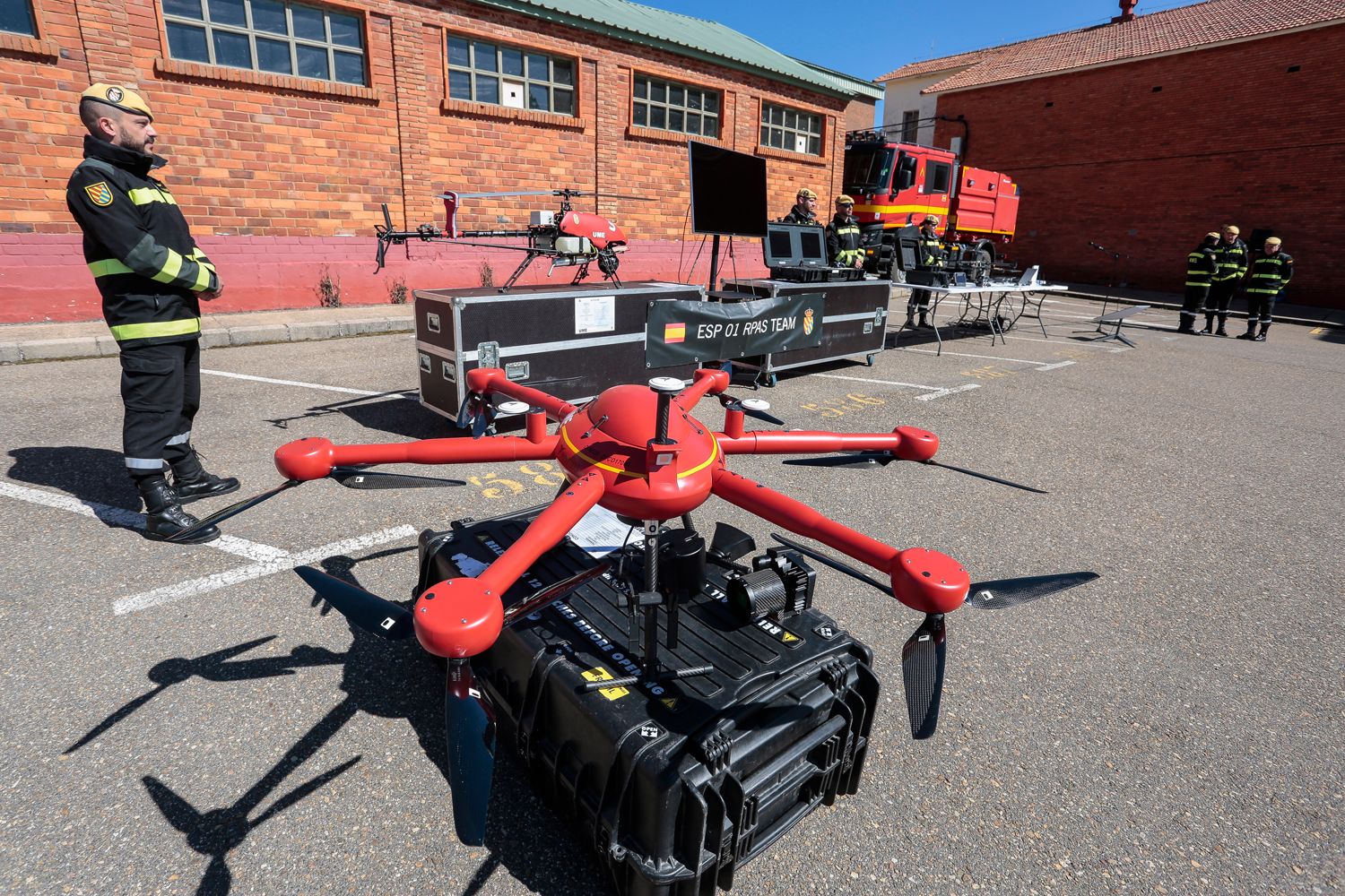 Defensa saca a licitación por 1,7 millones la construcción del hangar de instrucción de la nueva Unidad de Drones de la UME de León