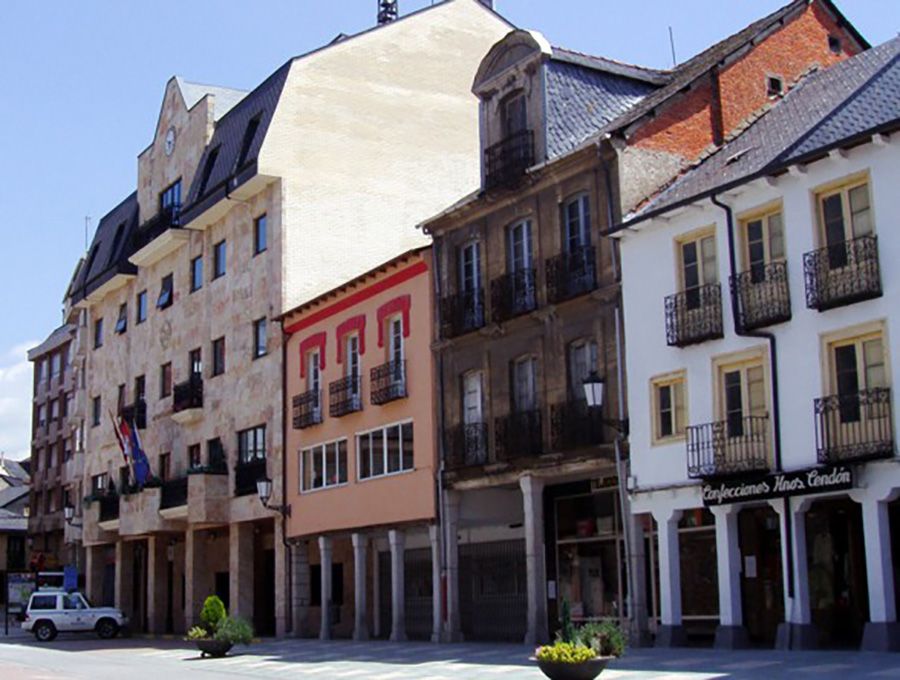 PLAZA MAYOR BEMBIBRE