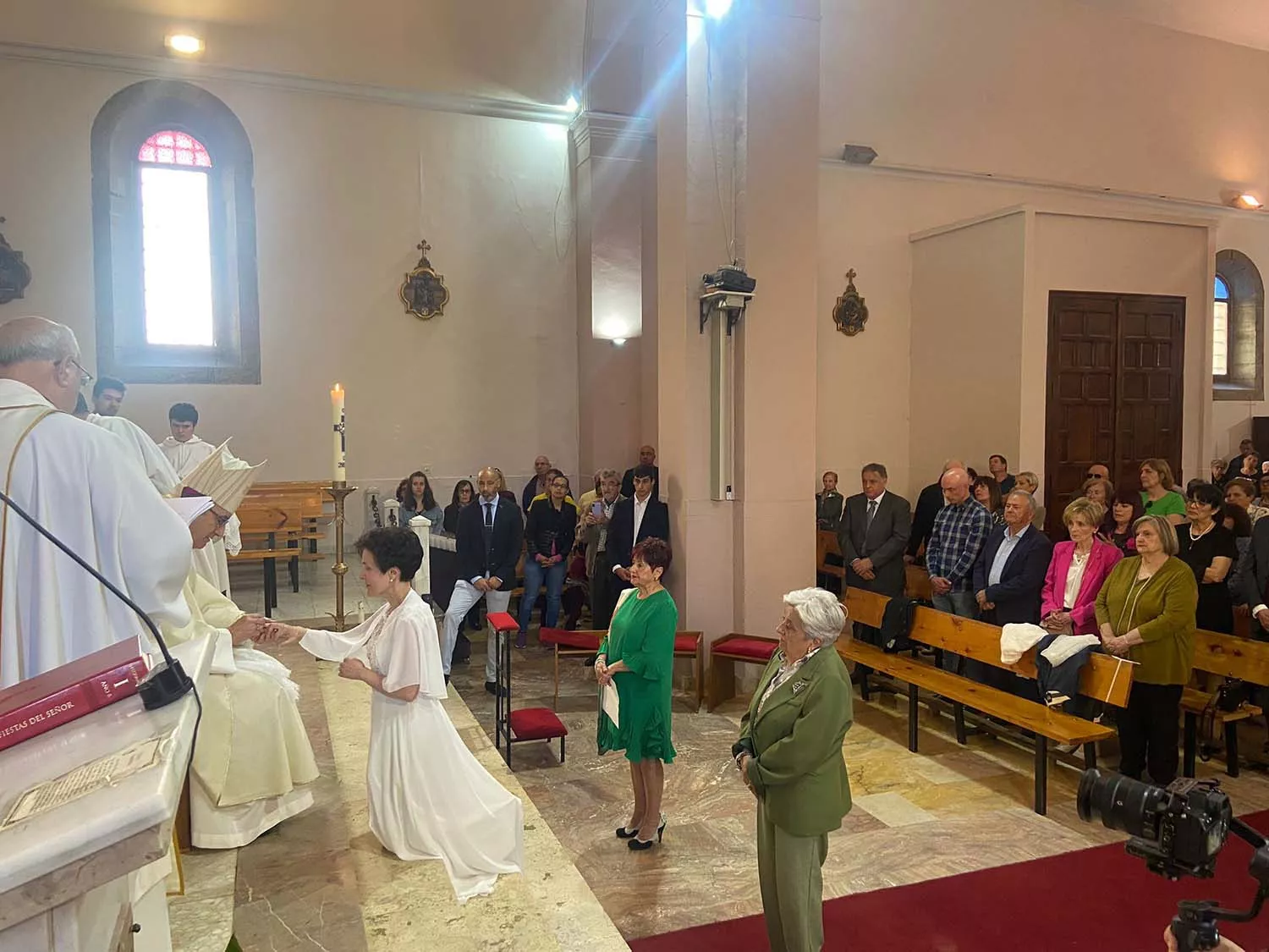 La bembibrense Mª Ángeles Castro ya es oficialmente la única virgen consagrada de la provincia de León (2