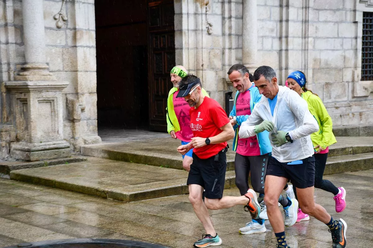 Carrera 'A Santiago contra el cáncer' en Ponferrada