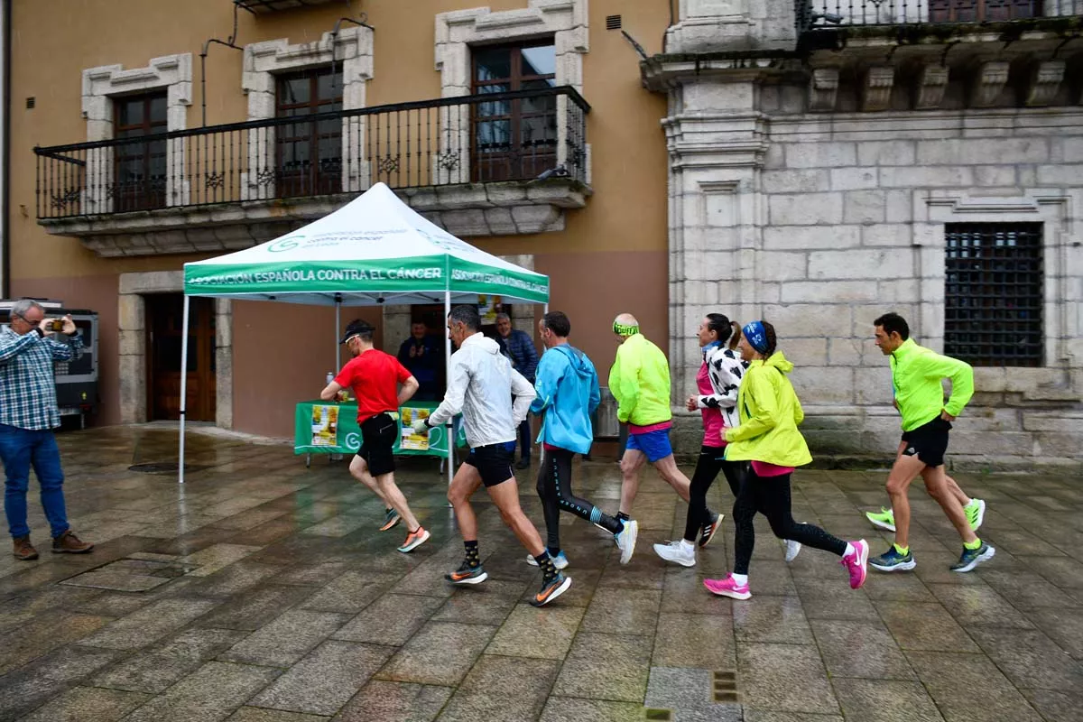 Carrera 'A Santiago contra el cáncer' en Ponferrada