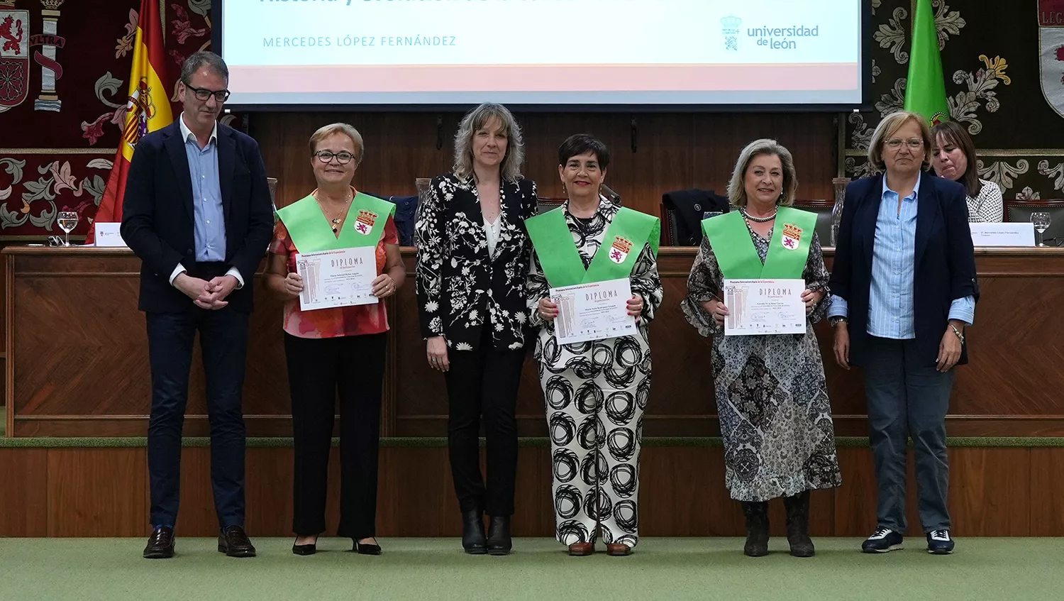 Acto de graduación en la sede de León