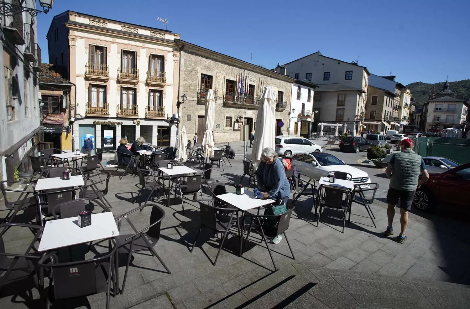 La localidad de Villafranca del Bierzo, se prepara para la llegada de las Edades del Hombre (2)