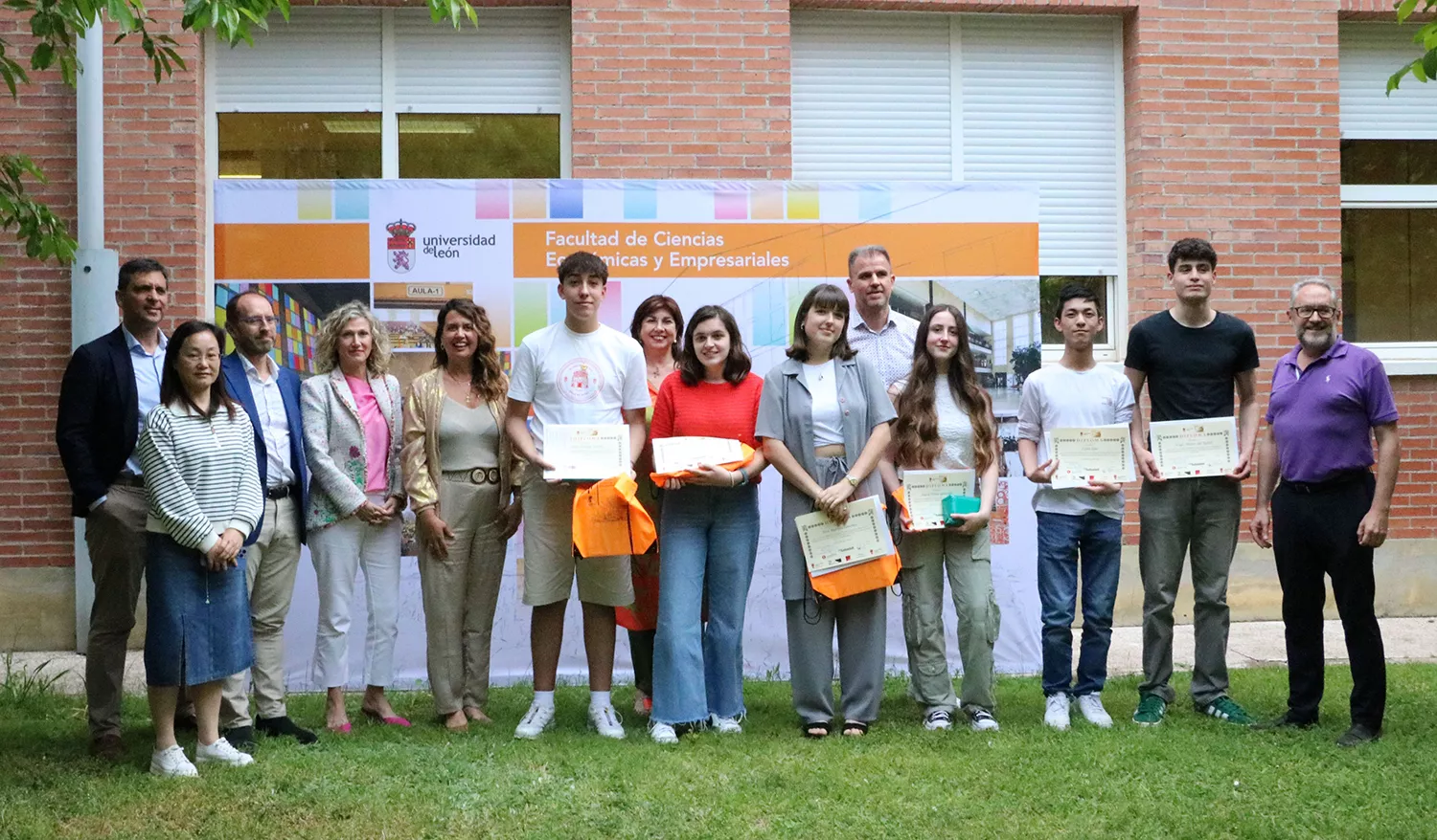 Entrega Premios Olimpiada Economía 12