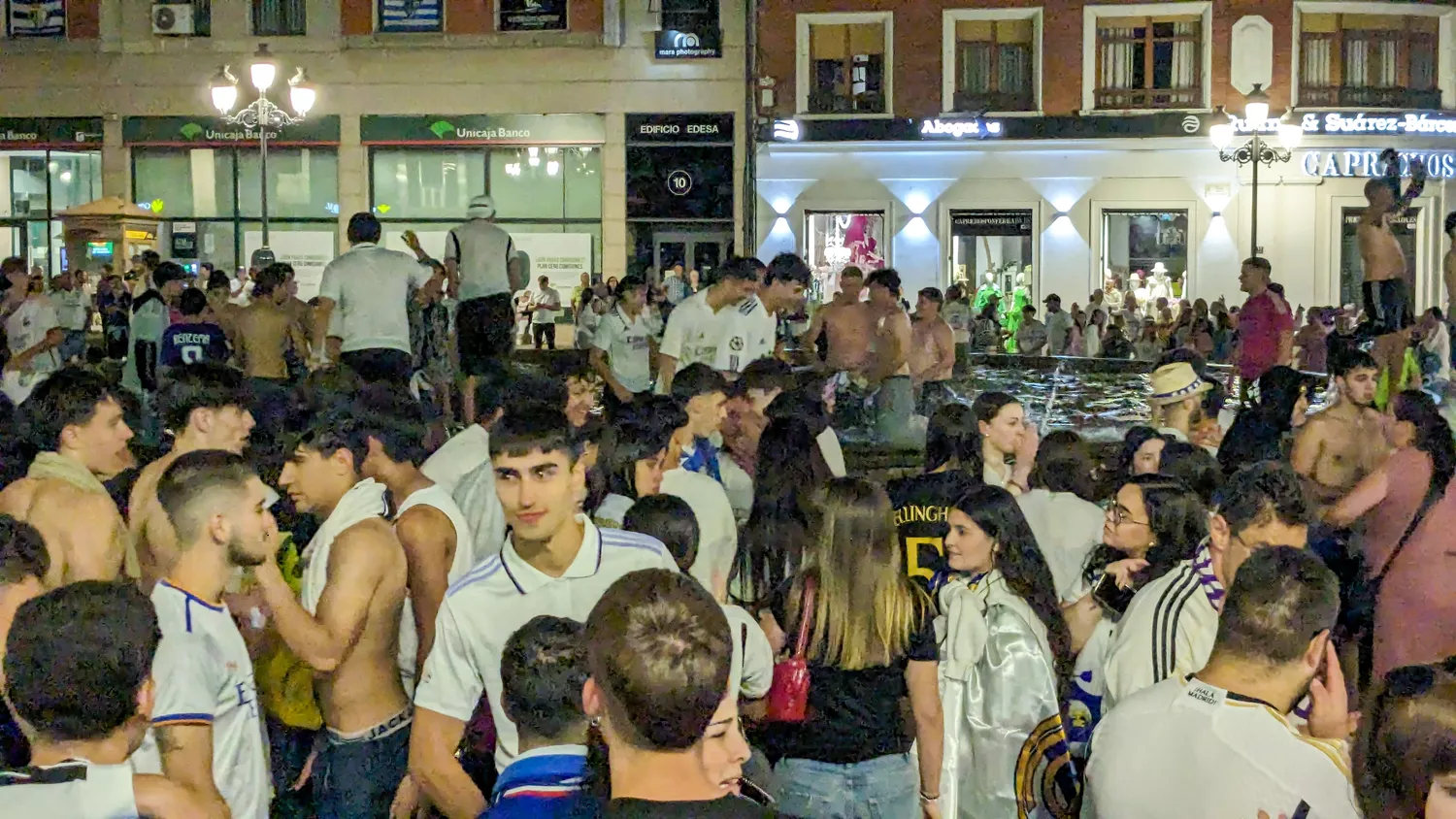 Ponferrada celebra el triunfo del Real Madrid (9)