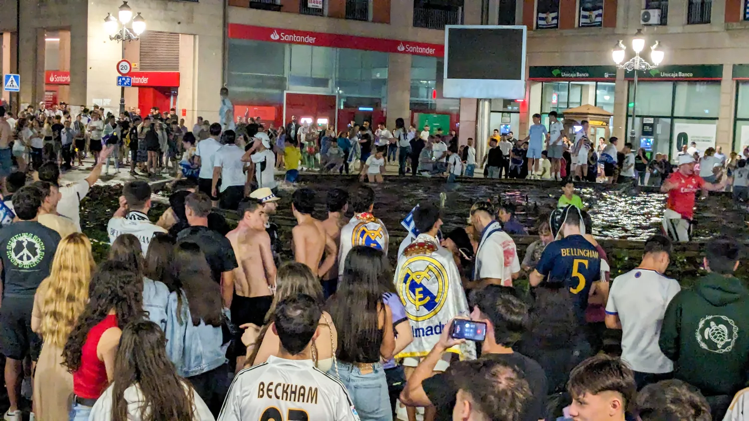 Ponferrada celebra el triunfo del Real Madrid (13)