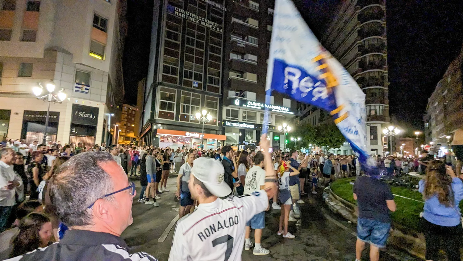 Ponferrada celebra el triunfo del Real Madrid (18)