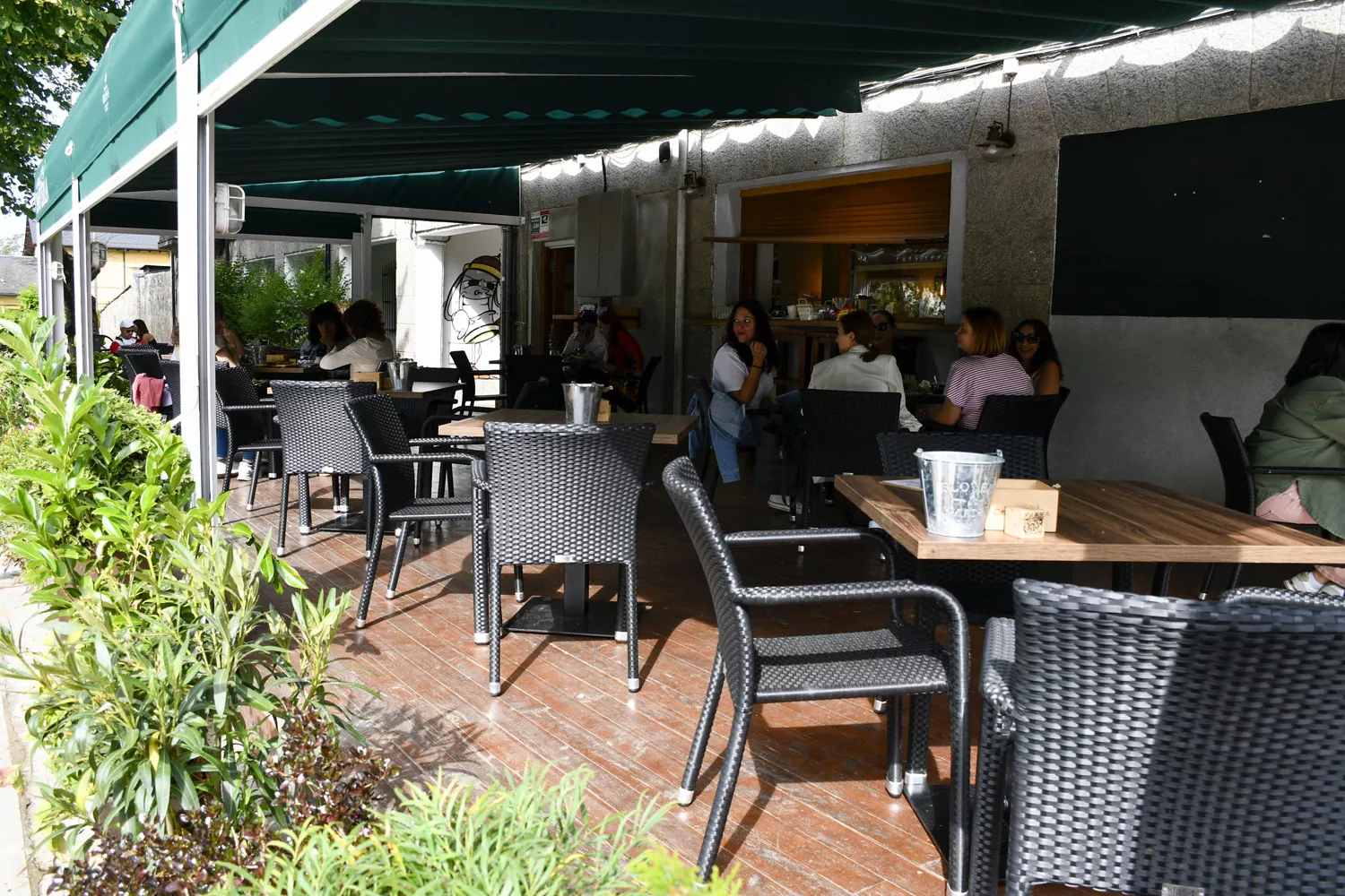 Terraza Bar Compostilla (3)