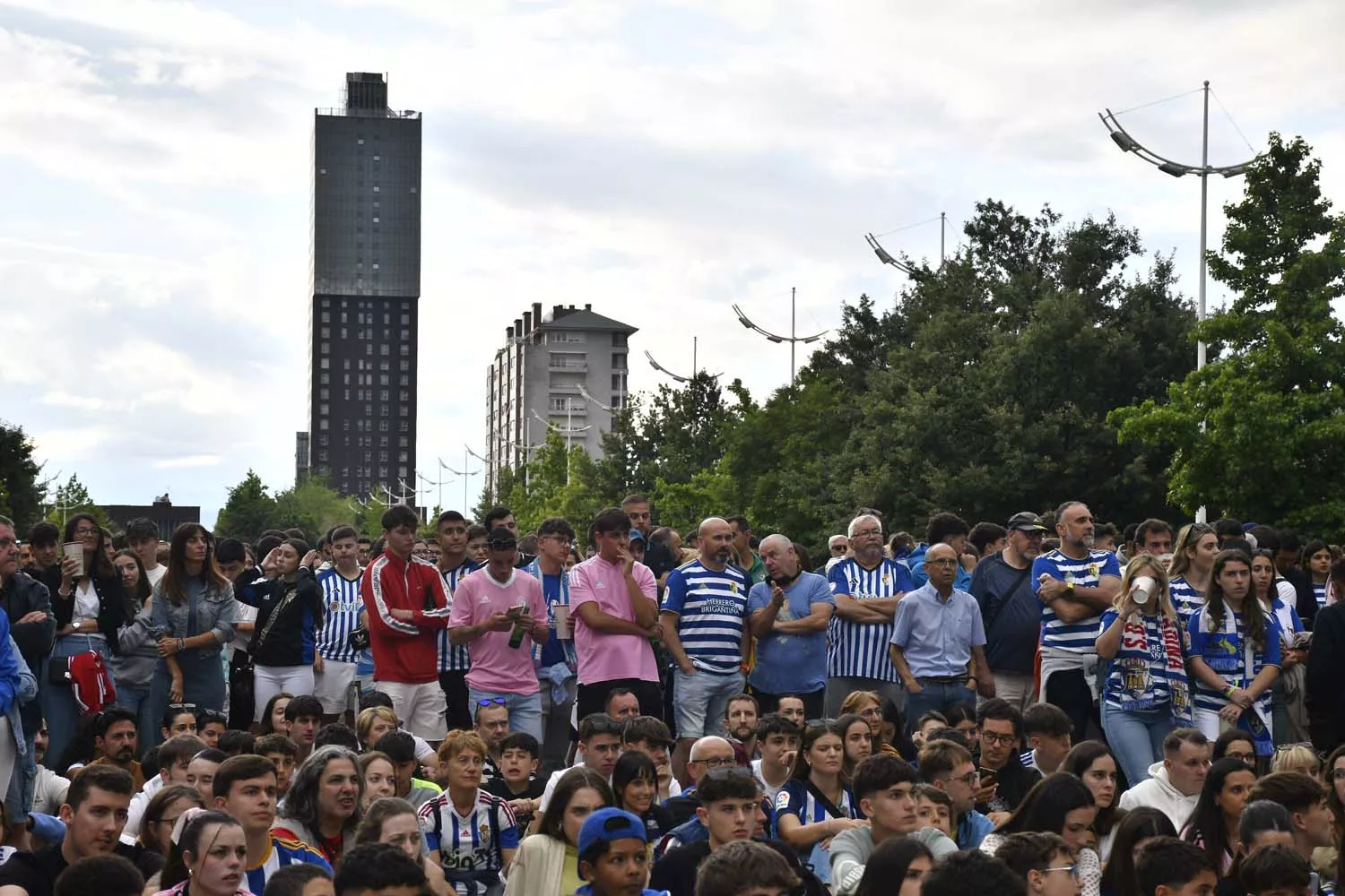Aficionados de la Ponferradina durante el partido contra el Córdoba (16)