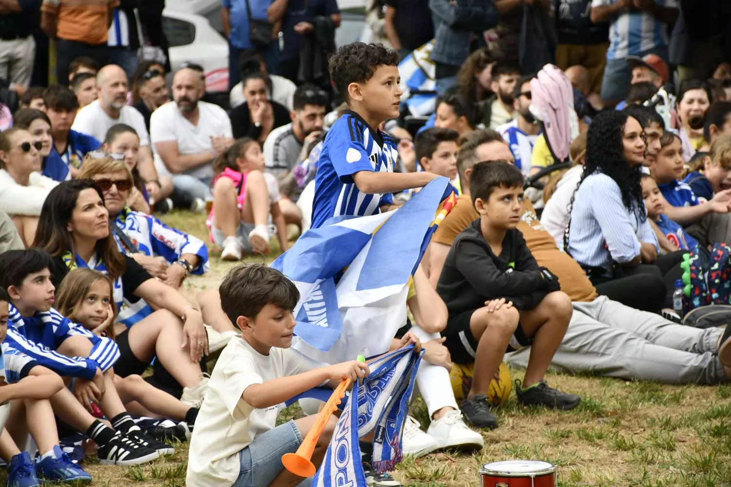 Aficionados de la Ponferradina durante el partido contra el Córdoba (13)