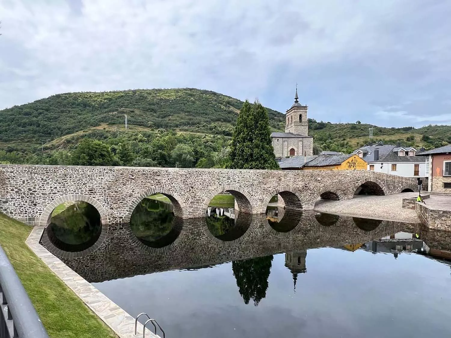 Playa Fluvial de Molinaseca este sábado | Foto: Turismo Molinaseca