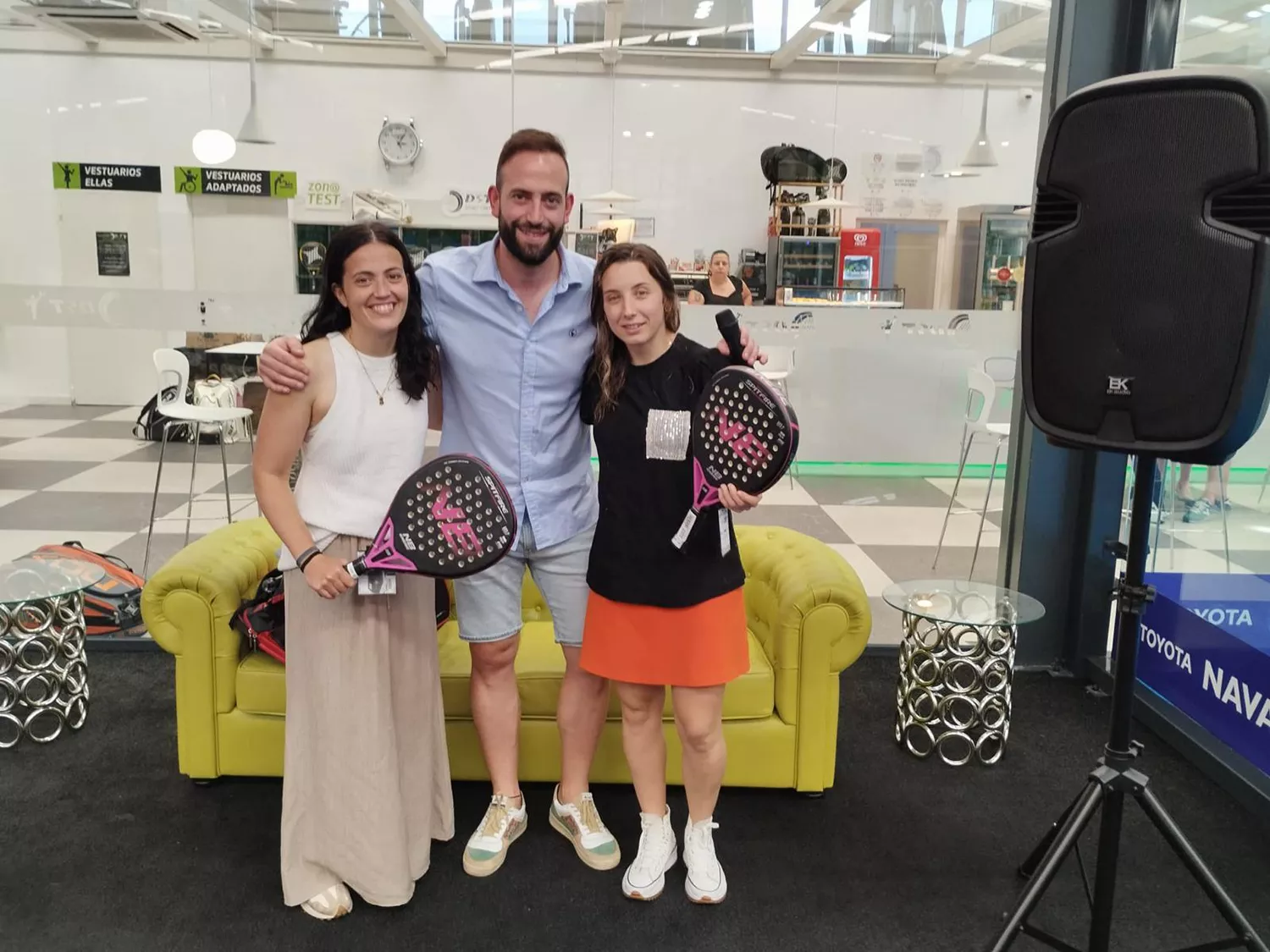 Campeonas primera categoría femenina Laura García García y Judith Álvarez García