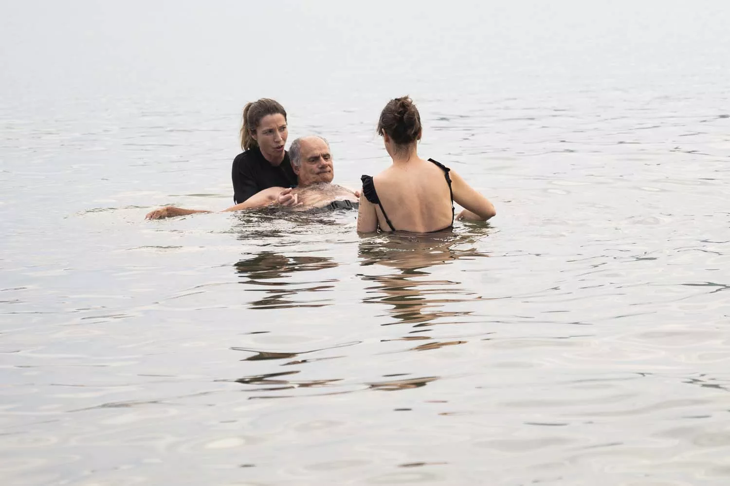 Residentes de Campolar de Bembibre van a la playa (37)