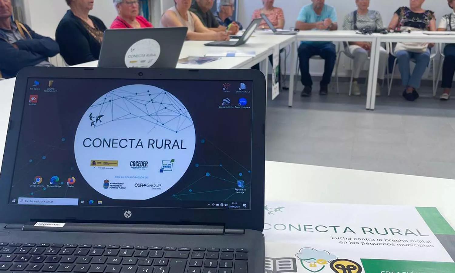 La Fundación Cupa Group ha entregado una veintena de equipos informáticos para crear en Puente de Domingo Flórez y Cubillos del Sil los dos primeros Centros Tecnológicos Rurales del Bierzo