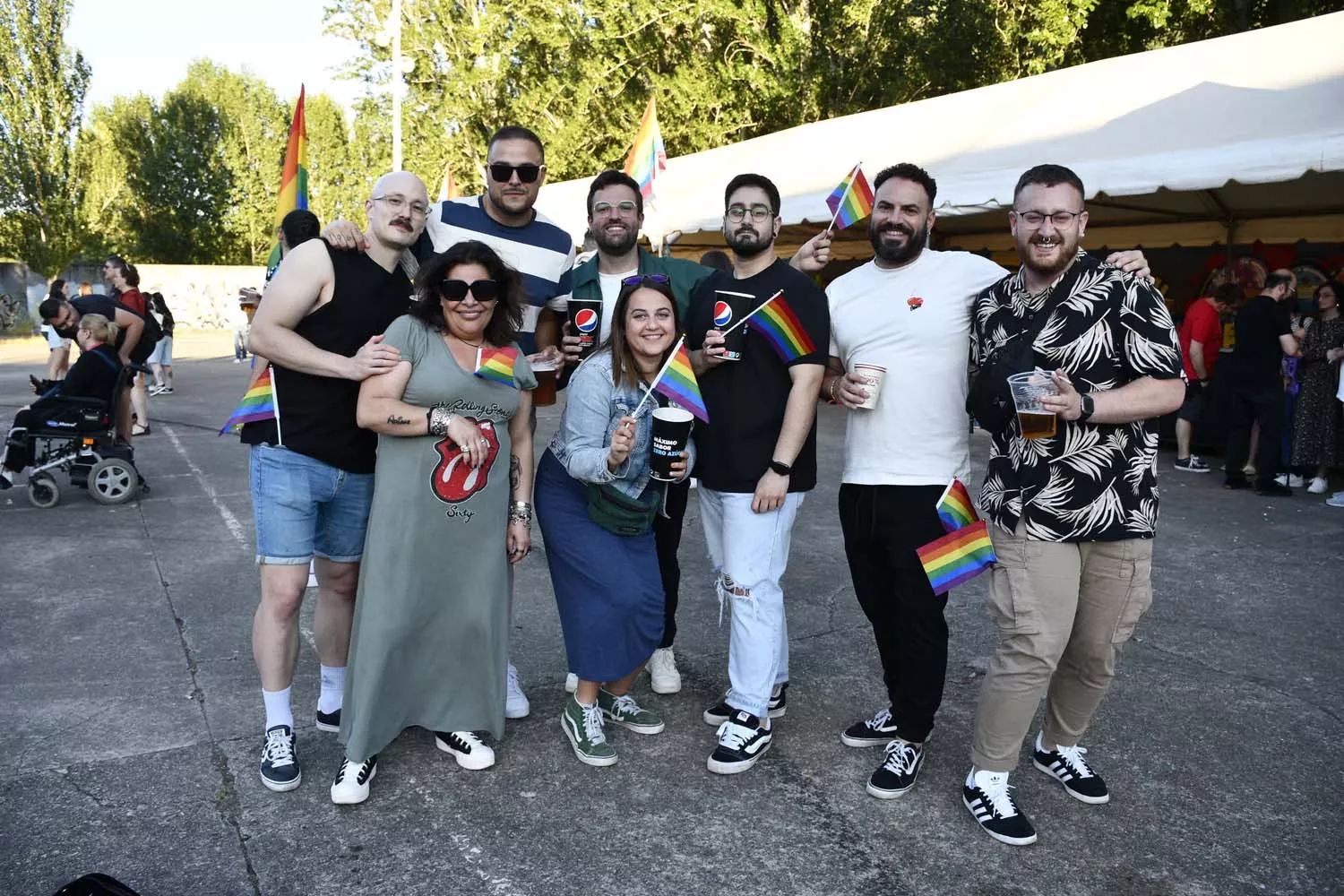 Carrera de tacones por el Orgullo en Ponferrada (2)