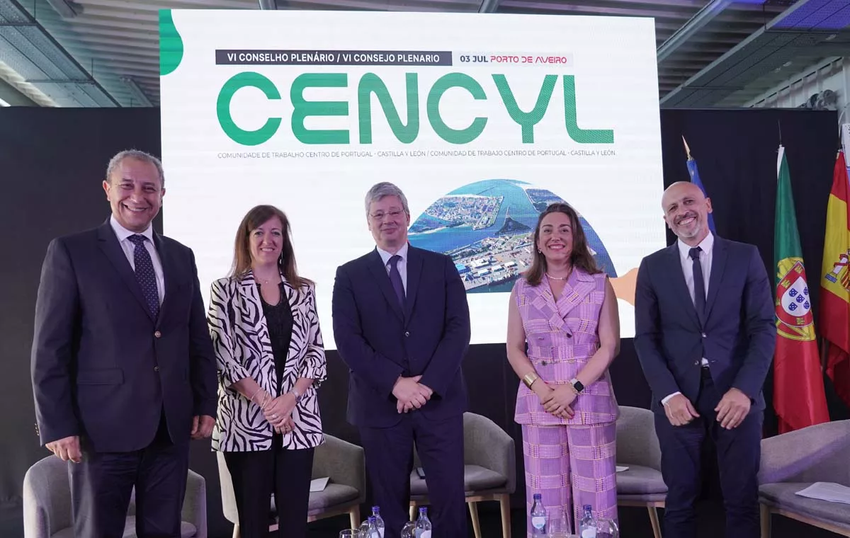 La consejera de Movilidad, María González, participa en el VI Congreso de Cencyl, Comunidad de Trabajo Castilla y León-centro de Portugal 