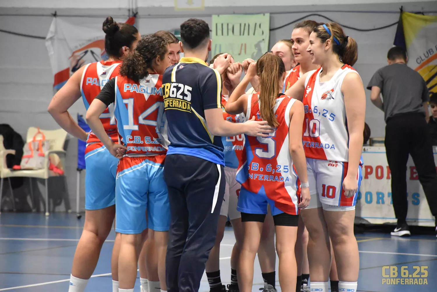 El Club 6,25 de Ponferrada se plantea hacer un equipo femenino para salir en Primera Nacional