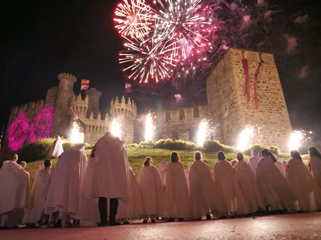 Ponferrada renueva sus votos con el misterio del Temple