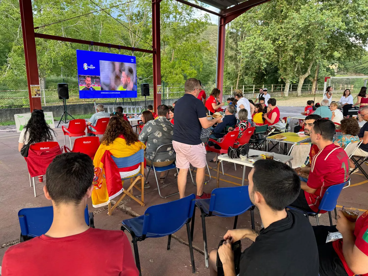 Pantalla en Toral de Merayo