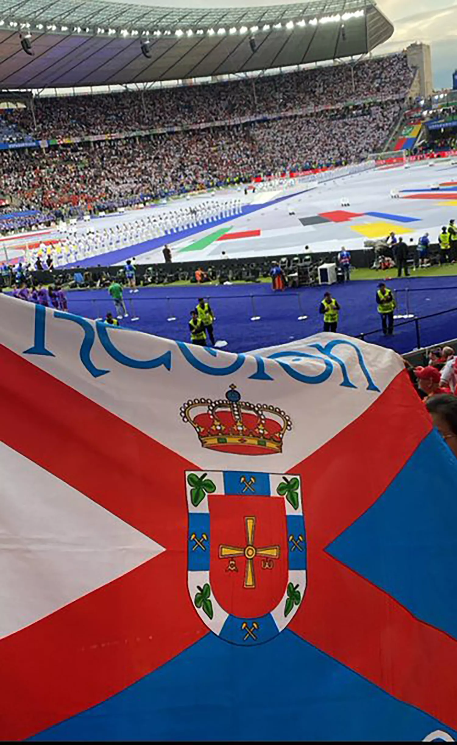 Bandera del Bierzo en la final de la Eurocopa