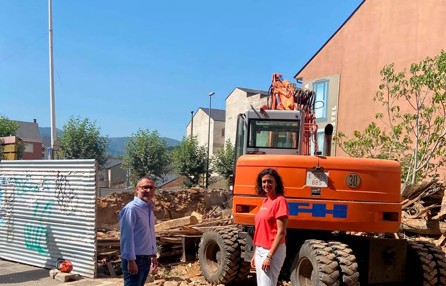 El Ayuntamiento de Ponferrada llega a un acuerdo para el derribo del edificio en ruinas de la calle Cruz de Miranda