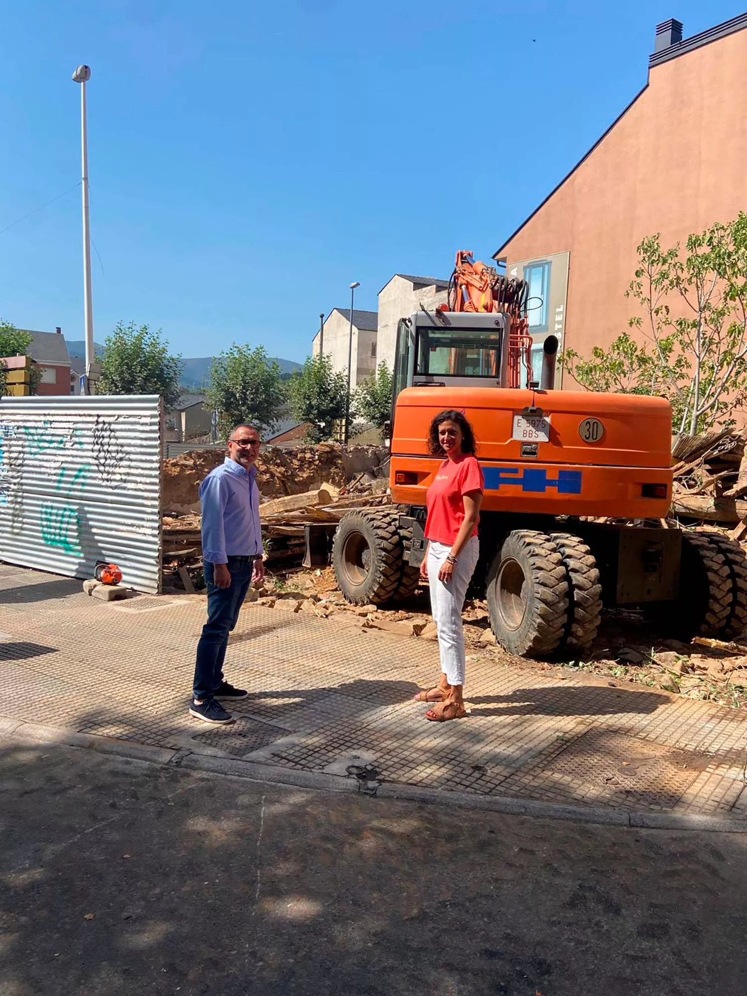 El Ayuntamiento de Ponferrada llega a un acuerdo para el derribo del edificio en ruinas de la calle Cruz de Miranda 