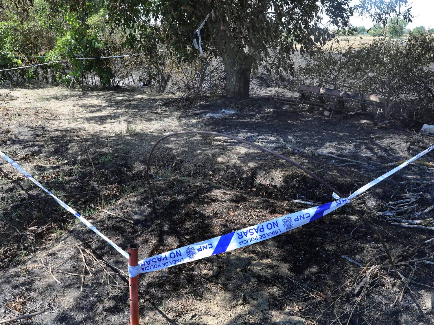 Hallan el cadáver de un hombre de 79 años entre los restos del incendio en una tierra de cultivo en Palencia