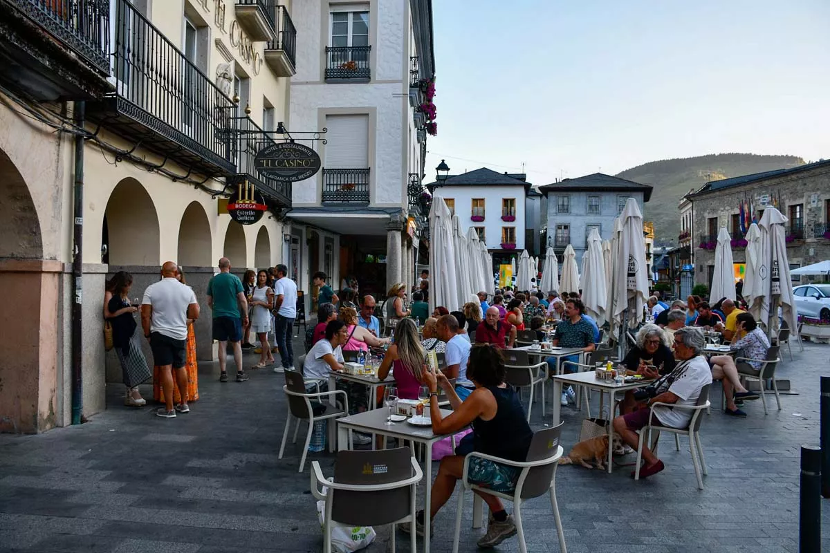 Inauguración Hotel Casino Villafranca