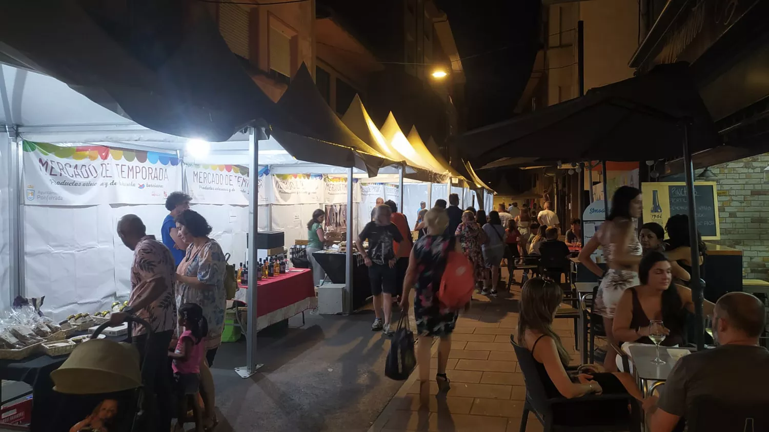 Mercado de Verano Nocturno (11)