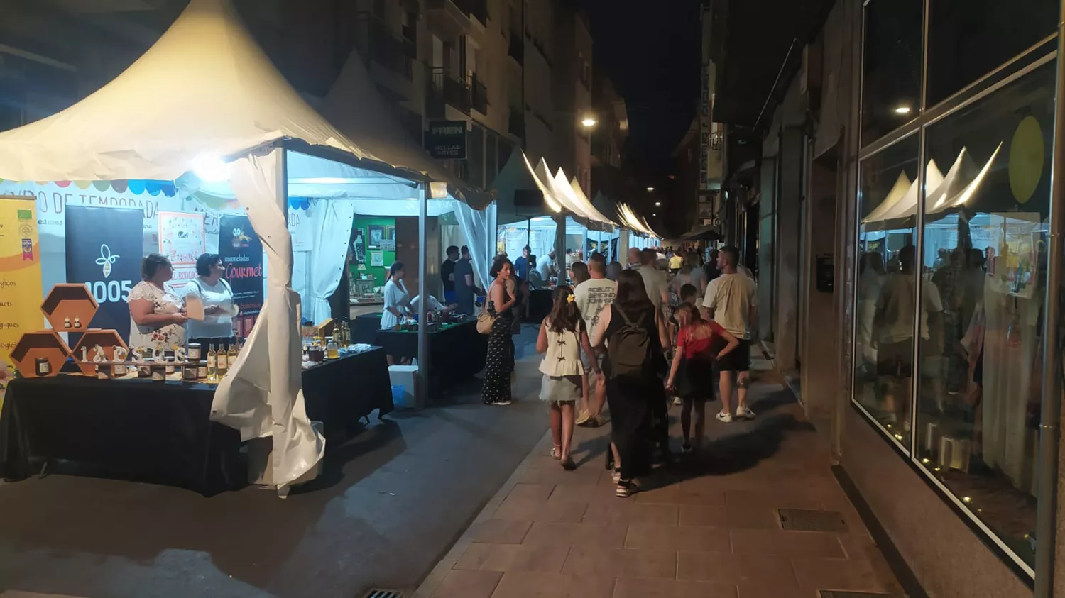 Mercado de Verano Nocturno (12)