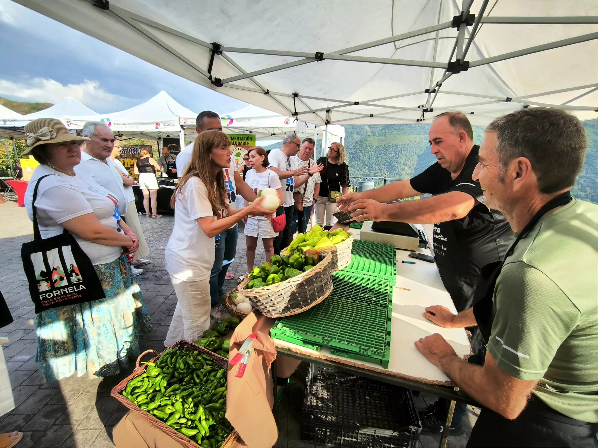 feria ‘Apostando por el Bierzo. Naturalmente’ en Trascastro