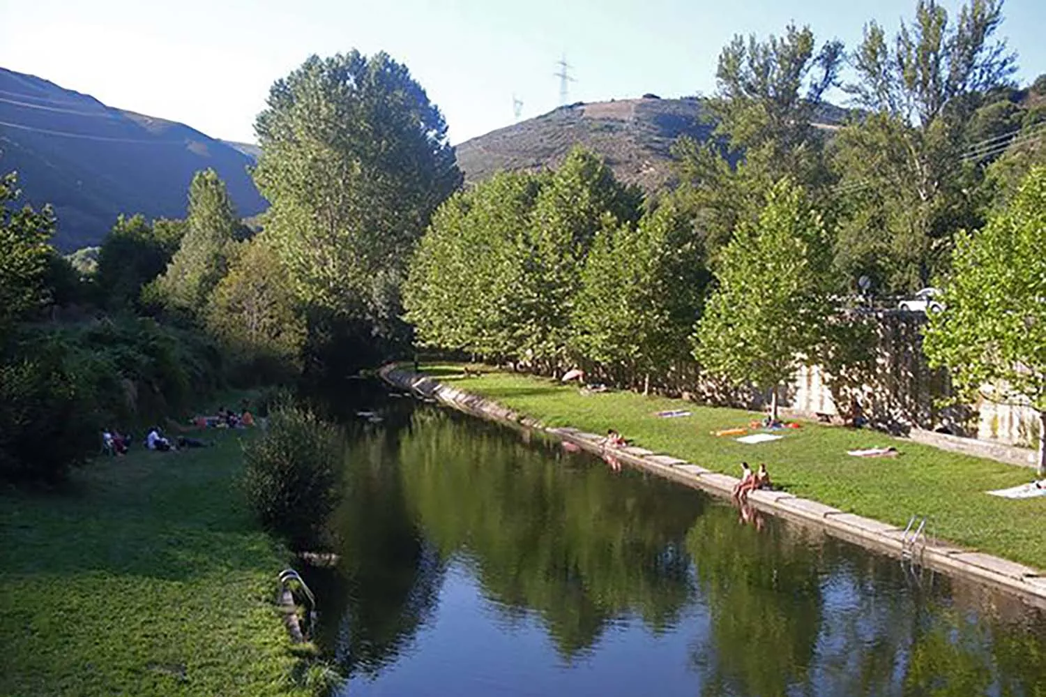 Playa fluvial de Trabadelo