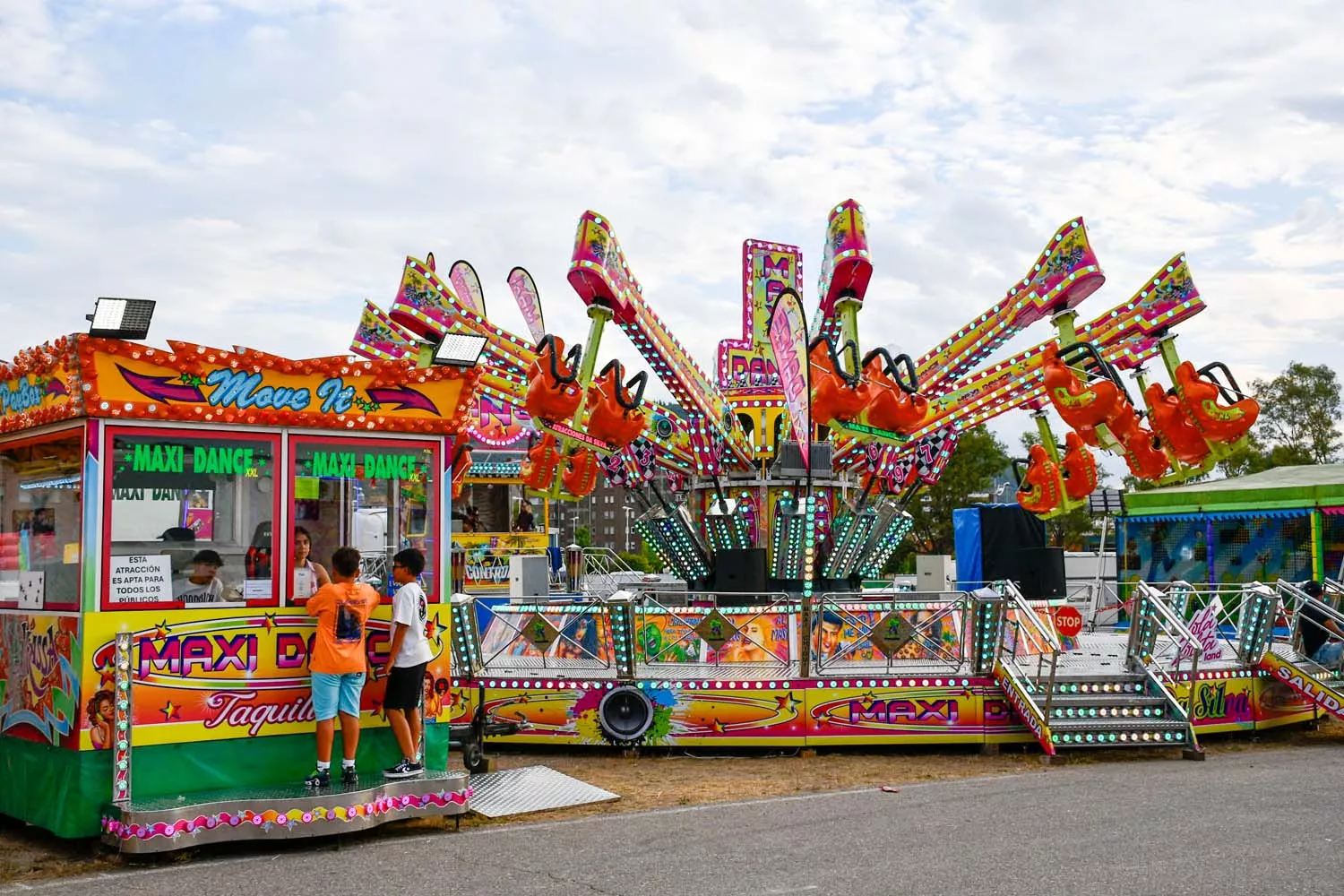 Inauguración del recinto ferial en las fiestas de La Encina de Ponferrada (36)