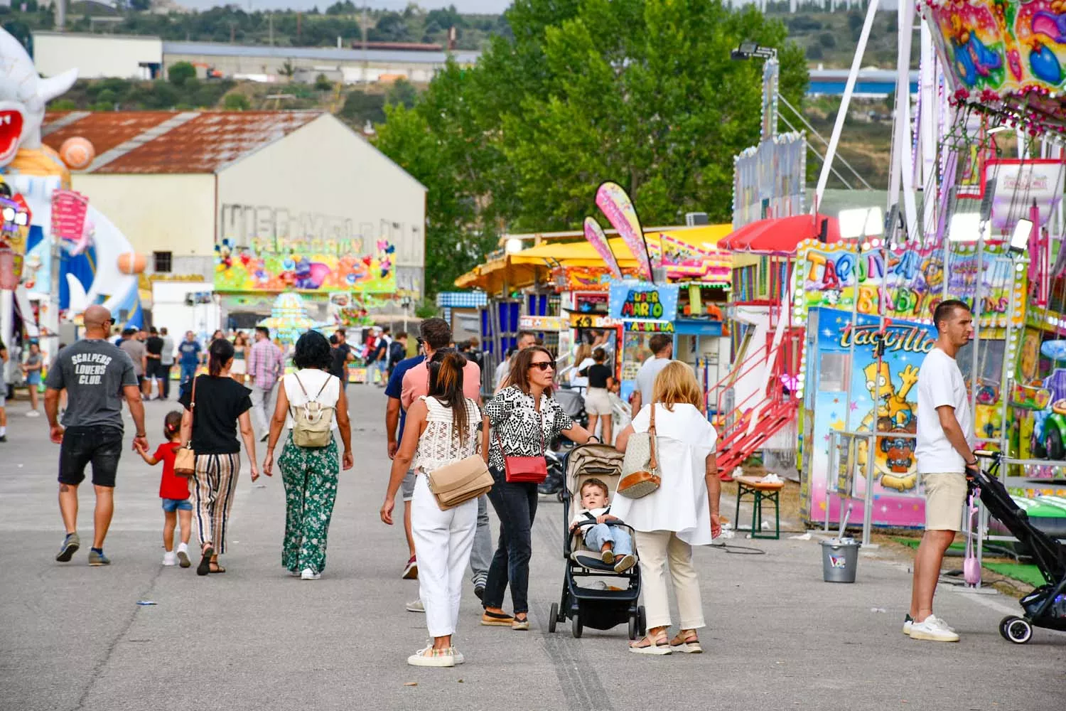 Inauguración del recinto ferial en las fiestas de La Encina de Ponferrada (19)