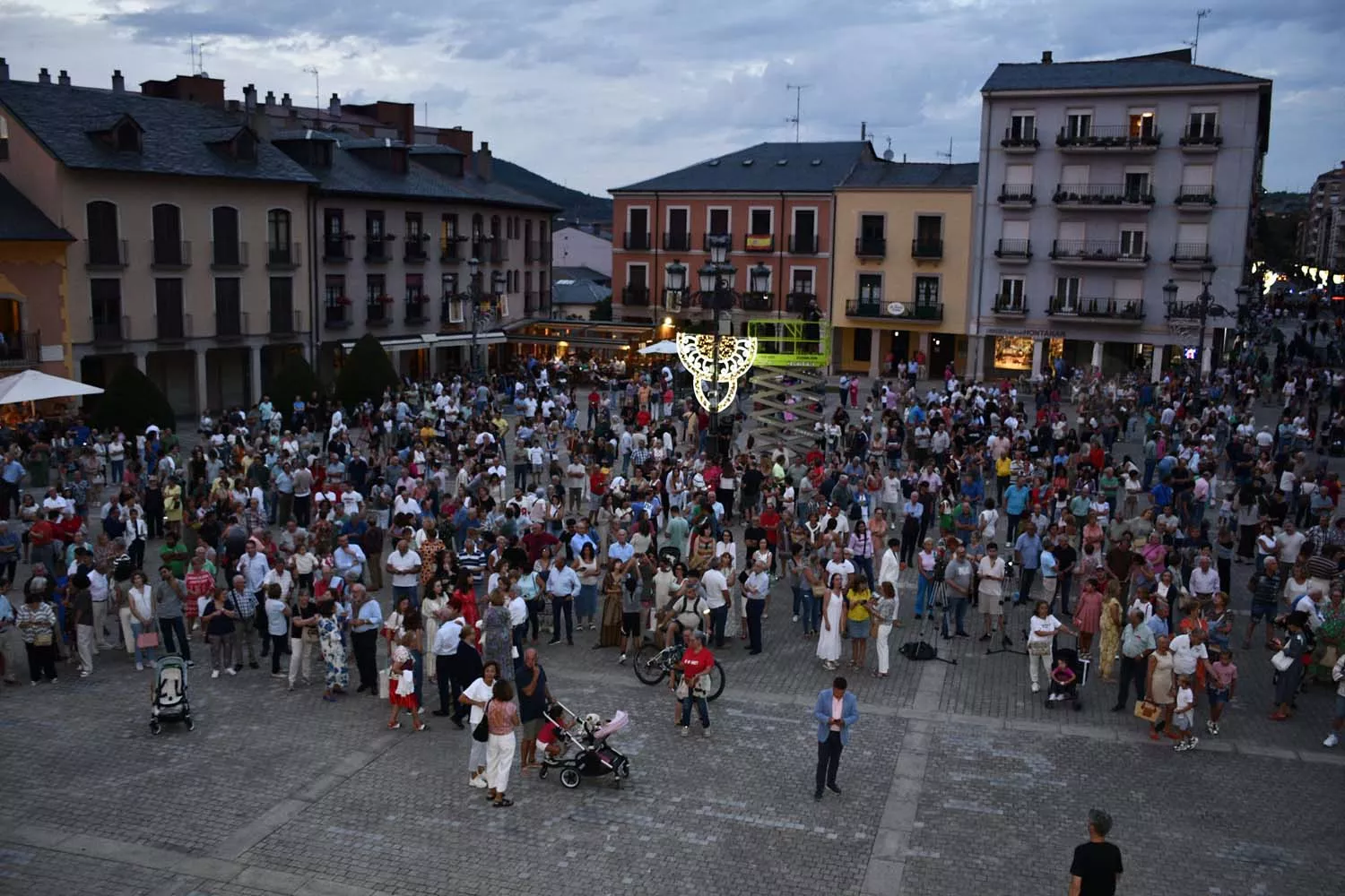 Pregón de las Fiestas de La Encina 2024 en Ponferrada (23)