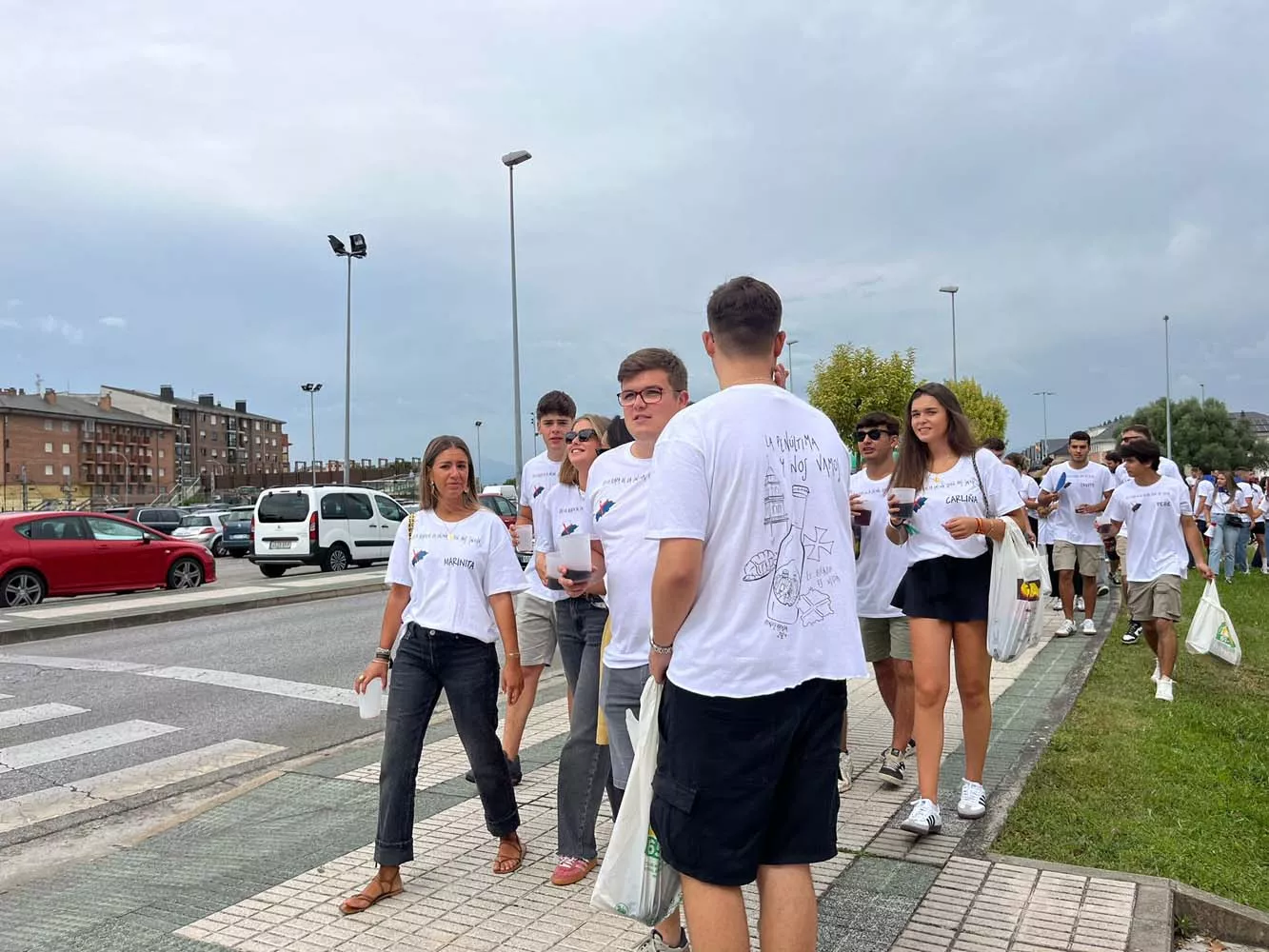 Primera concentración de peñas en las Fiestas de La Encina de Ponferrada (5)