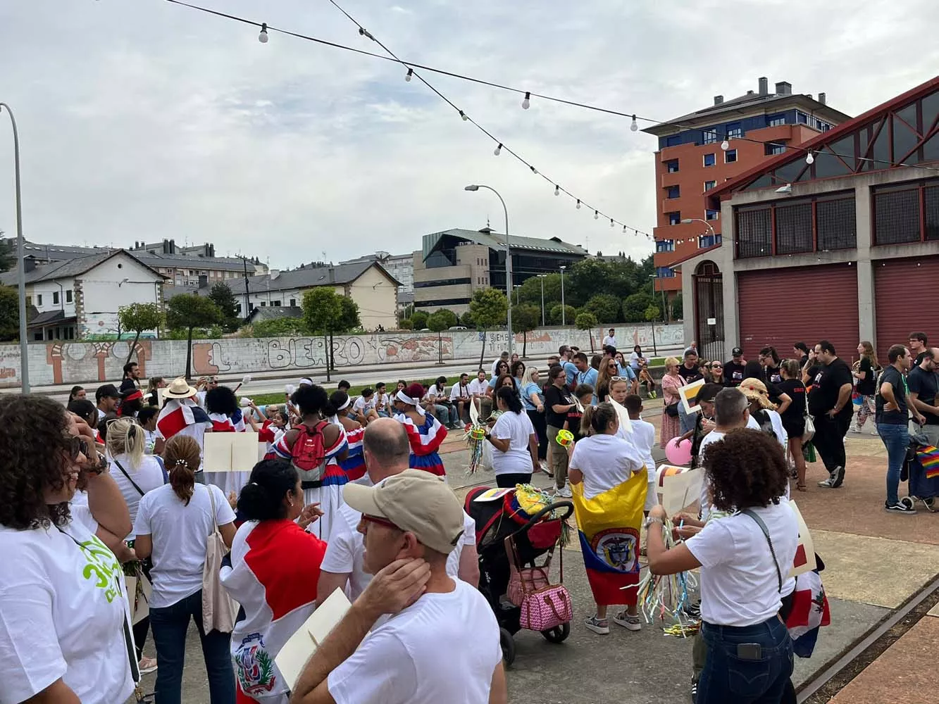 Primera concentración de peñas en las Fiestas de La Encina de Ponferrada (27)