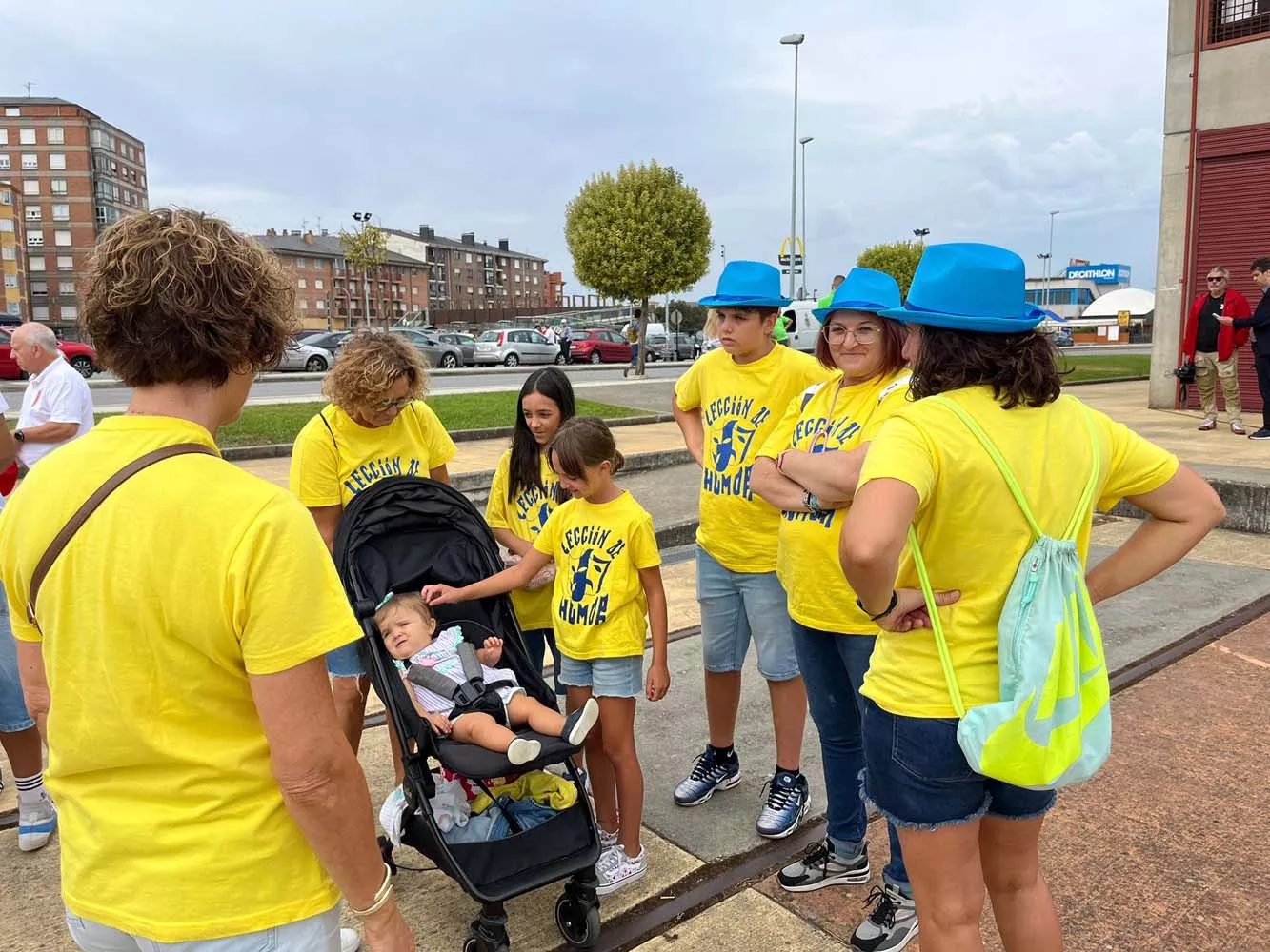 Primera concentración de peñas en las Fiestas de La Encina de Ponferrada (25)