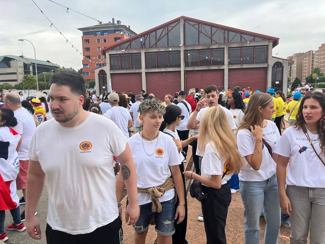 Primera concentración de peñas en las Fiestas de La Encina de Ponferrada (16)