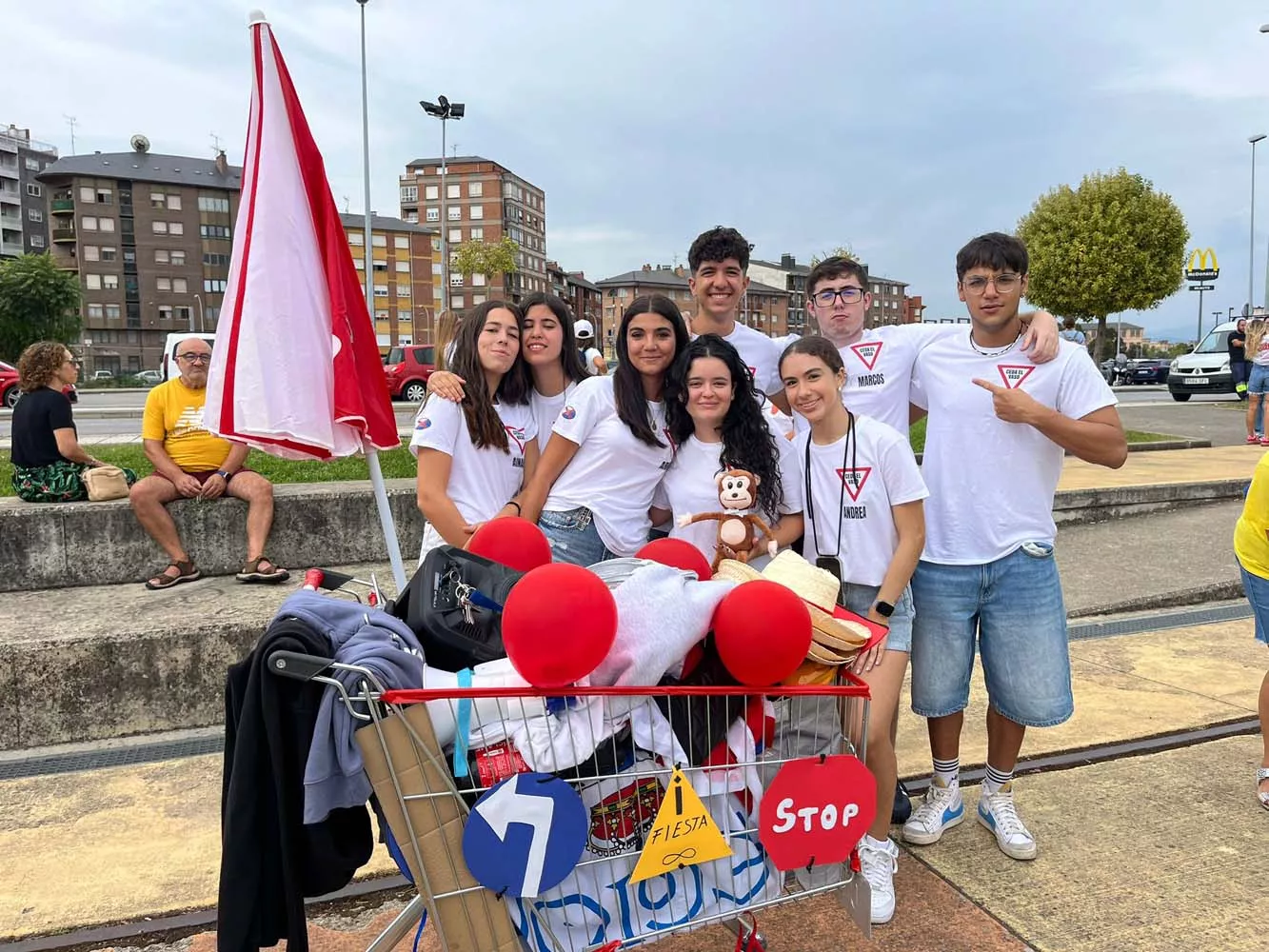 Primera concentración de peñas en las Fiestas de La Encina de Ponferrada (1)