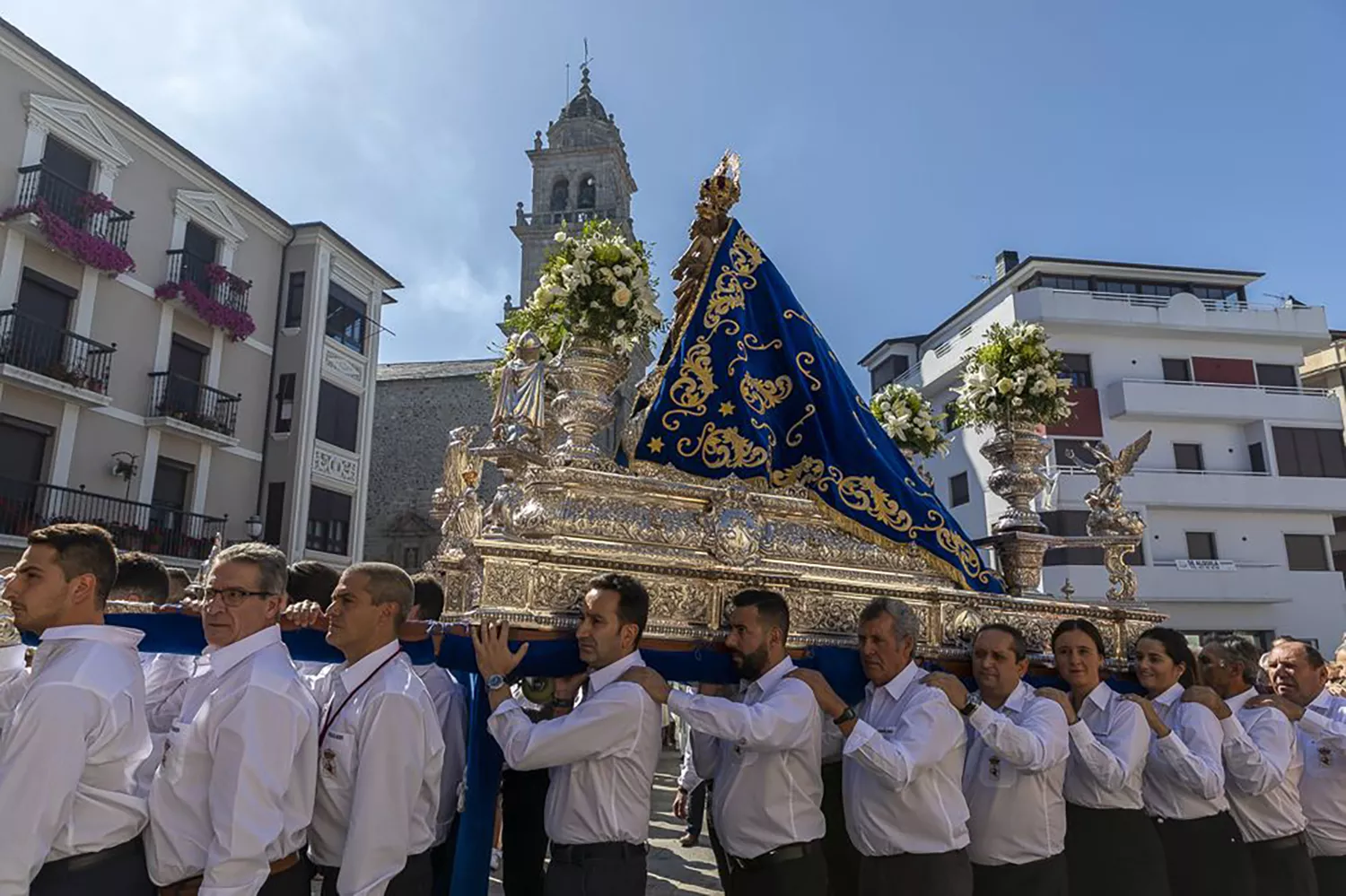 Procesión Virgen de La Encina