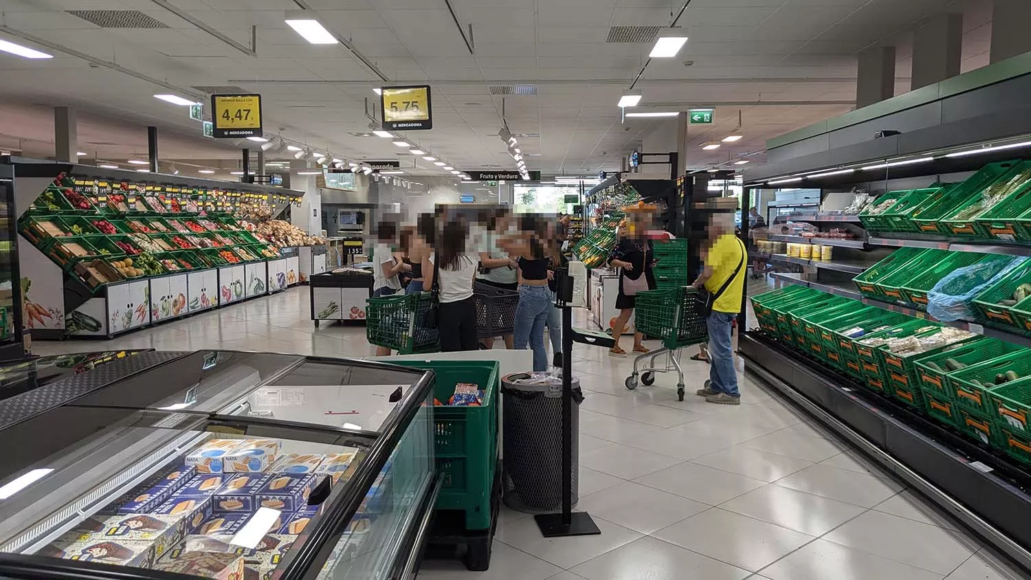 'La hora de ligar' en el Mercadona de Ponferrada 