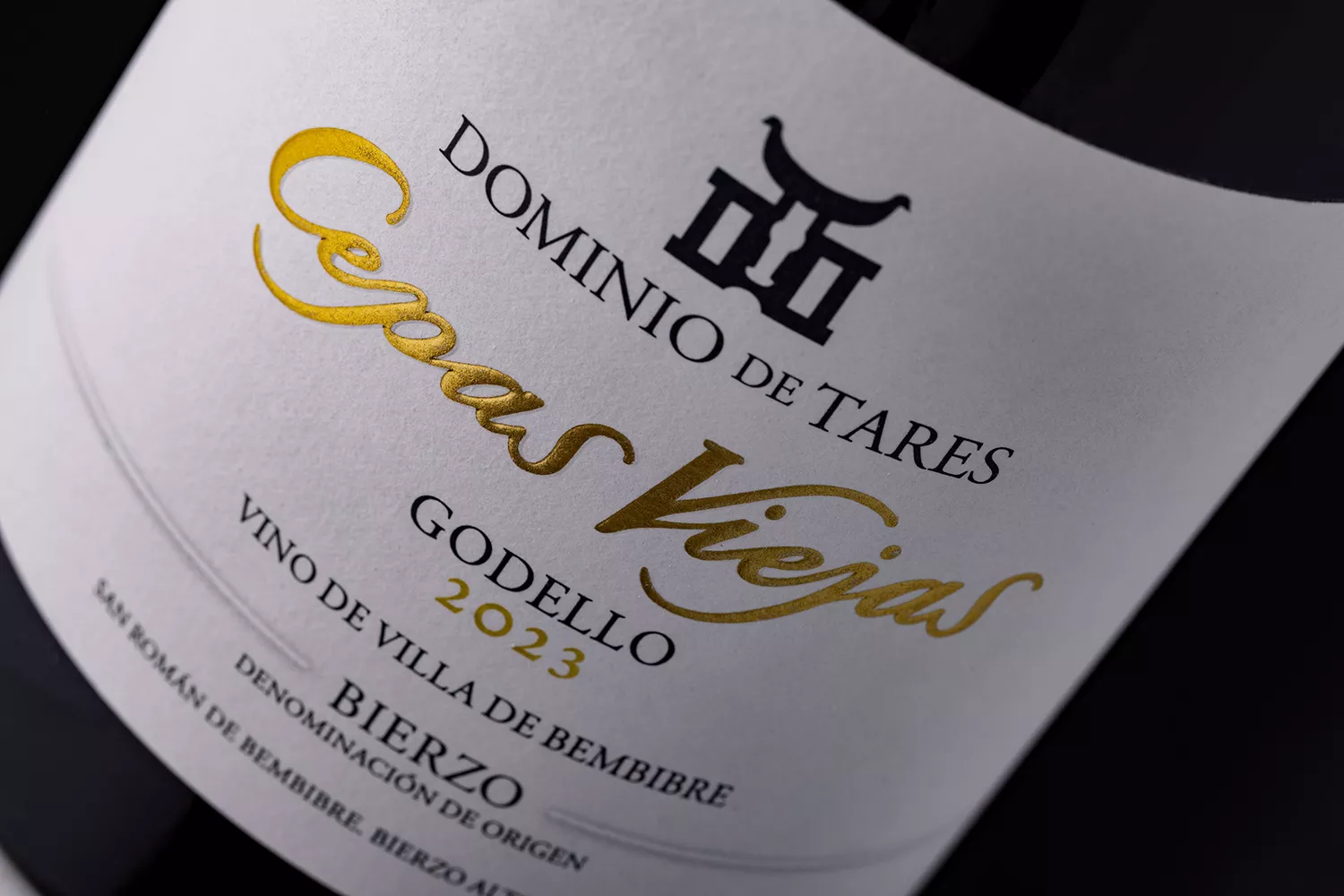 Dominio de Tares presenta Cepas Viejas Godello 2023 