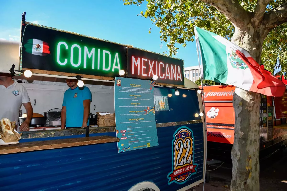 Inauguración de los Food Trucks de La Encina 2024