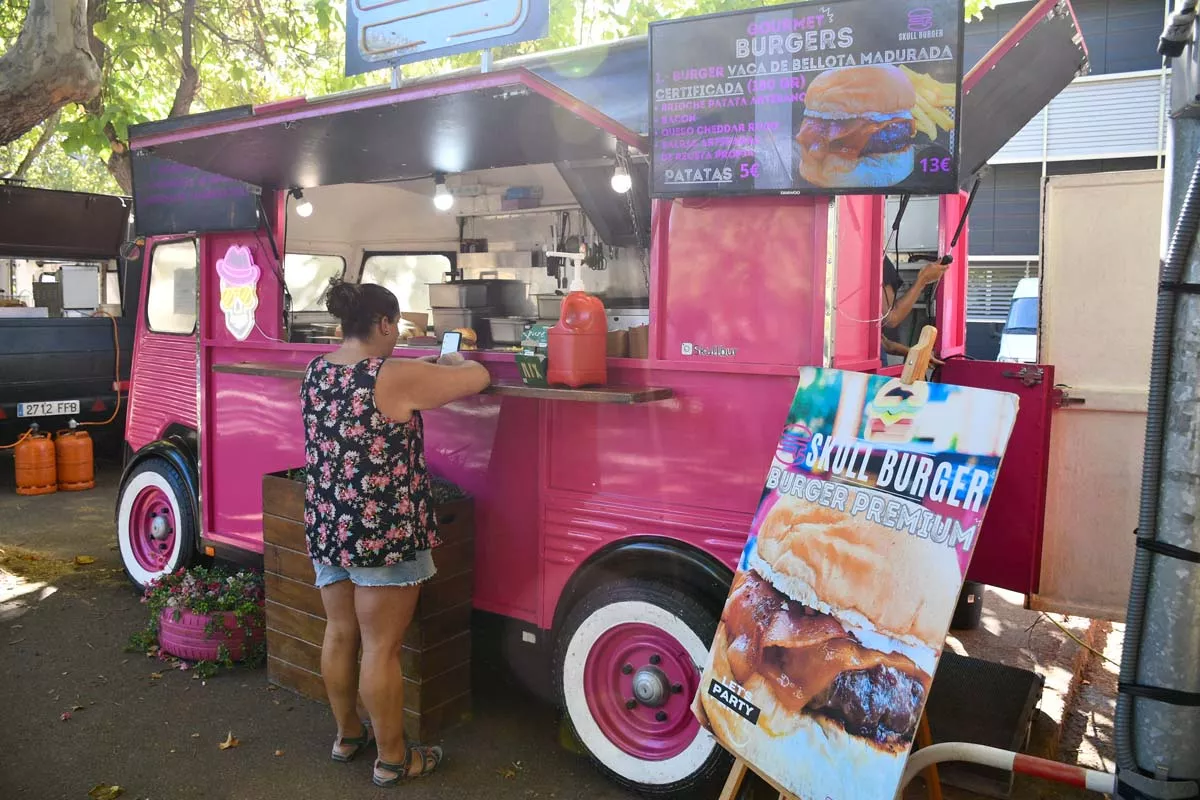 Inauguración de los Food Trucks de La Encina 2024