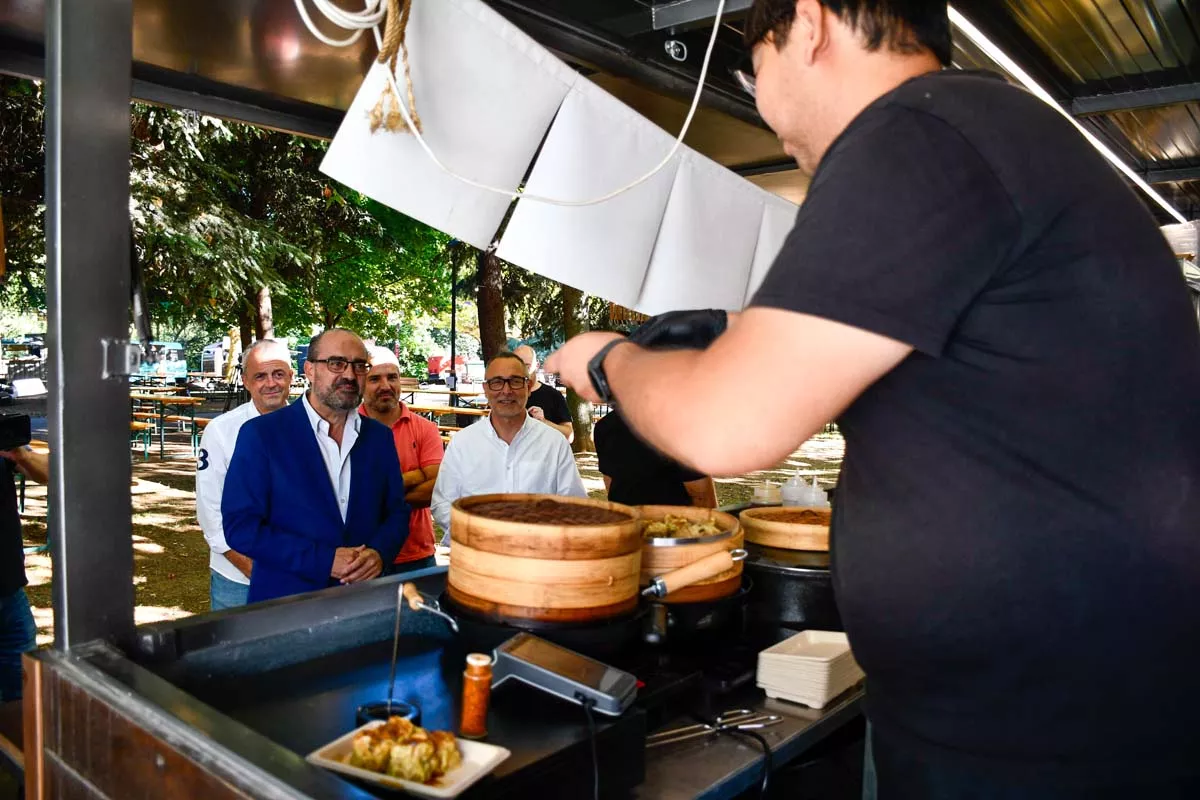 Inauguración de los Food Trucks de La Encina 2024