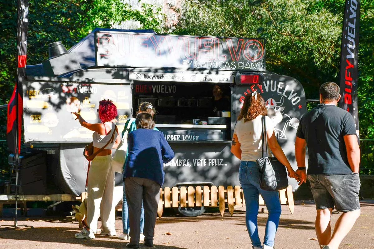 Inauguración de los Food Trucks de La Encina 2024