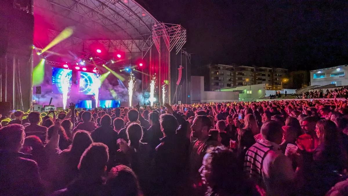 Así se vivió el Ponferrada Electrolatina con Juan Magán, Da Soul y Dj Novo