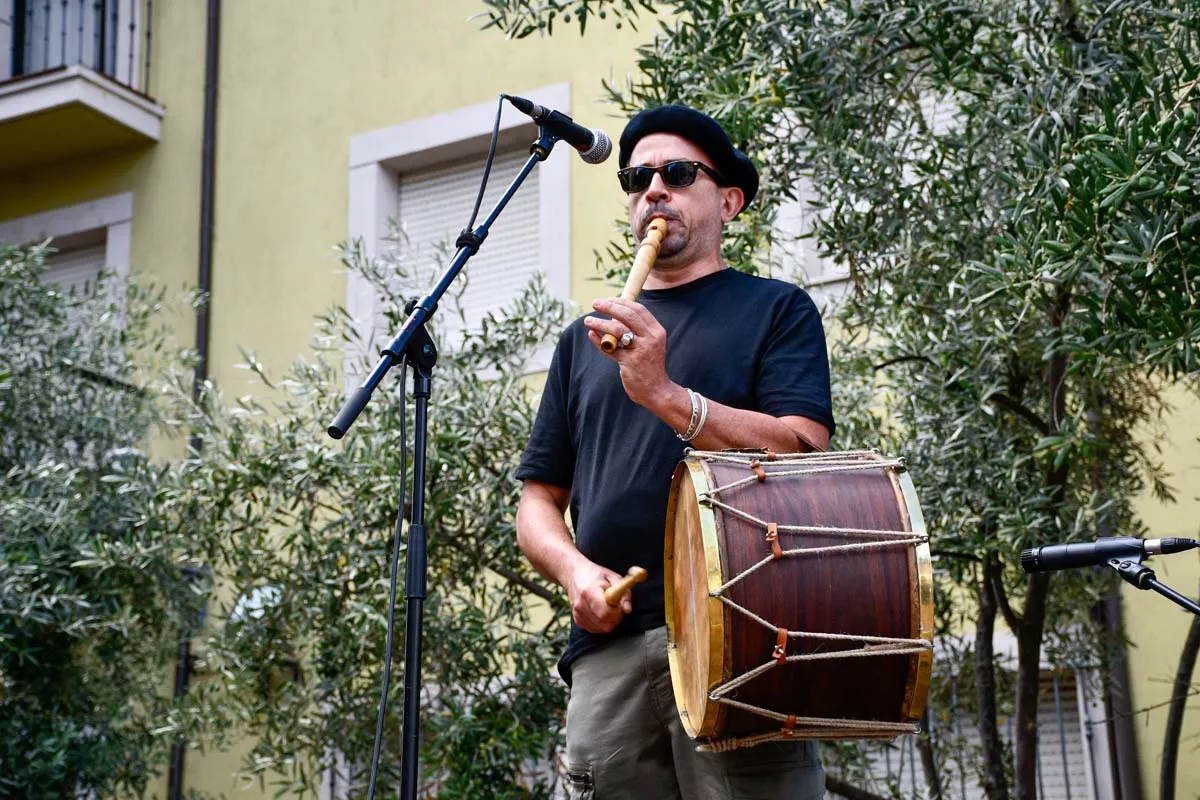 Encuentro de tamboriteros en las Fiestas de la Encina de Ponferrada